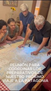 A poco más de dos semanas de nuestro viaje a los fiordos y glaciares de Magallanes y Aysén, ya estamos calentando motores...
Serán aprox. 1.000 kms de navegación entre Puerto Natales, las rutas interiores hacia los glaciares de Campos de Hielo Sur, hasta Caleta Tortel, y después,otros 600 kms por tierra vía Carretera Austral hasta Coyhaique, en una travesía de 12 dias.
Una buena aventura por estas remotas zonas de nuestra Patagonia....
Siempre, llevando los mapas de @mapascompass